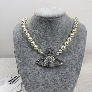 Vivienne Westwood Pearl Necklace Large Brand New
